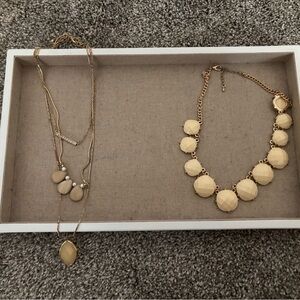 Elegant Gold and Cream Necklace Set